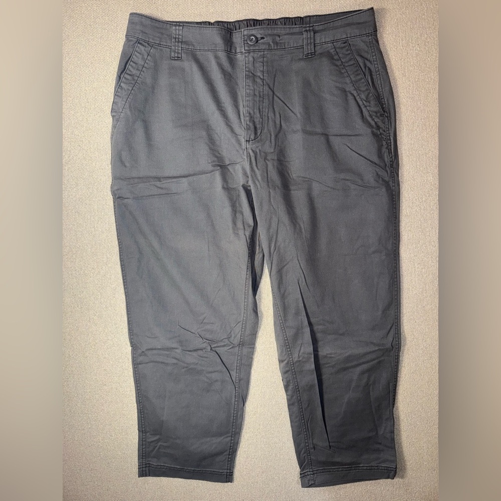 Old Navy Men's Charcoal Gray Chinos